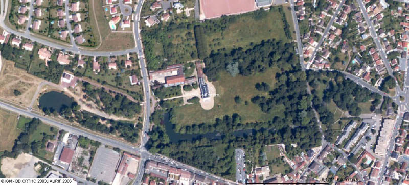 OZOIR-LA-FERRIERE (77) JARDIN du CHATEAU des AGNEAUX vers 1950